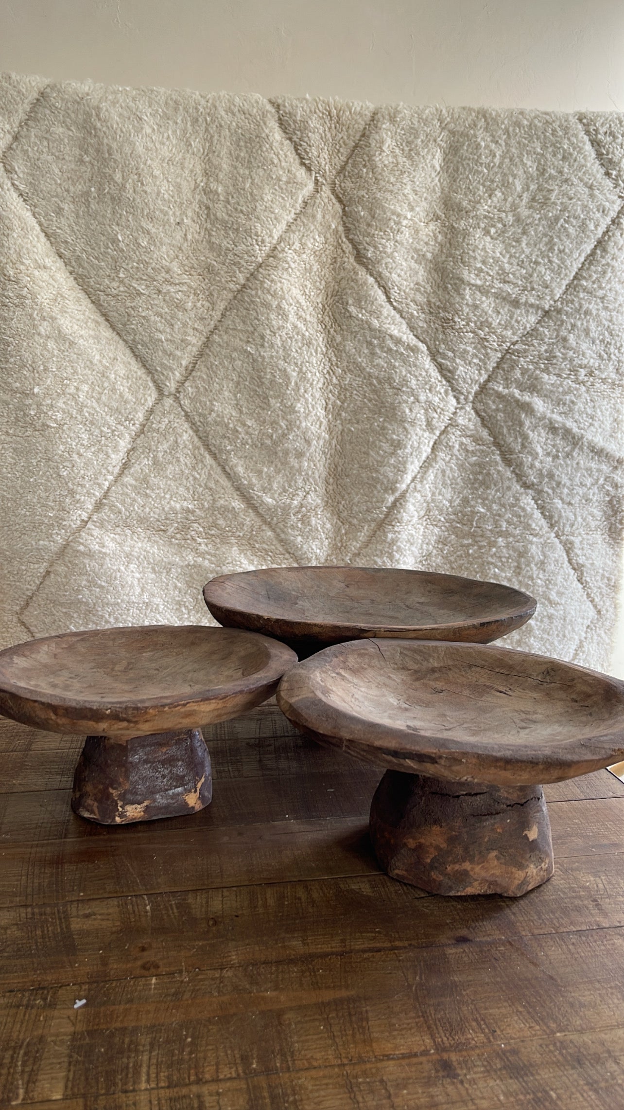 Piédestal en bois